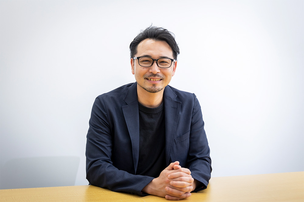 アプリケーション事業部部長土屋耕平